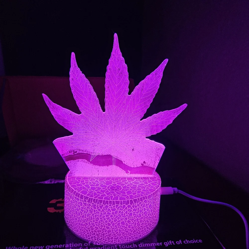 3D Leaf Design Night Light
